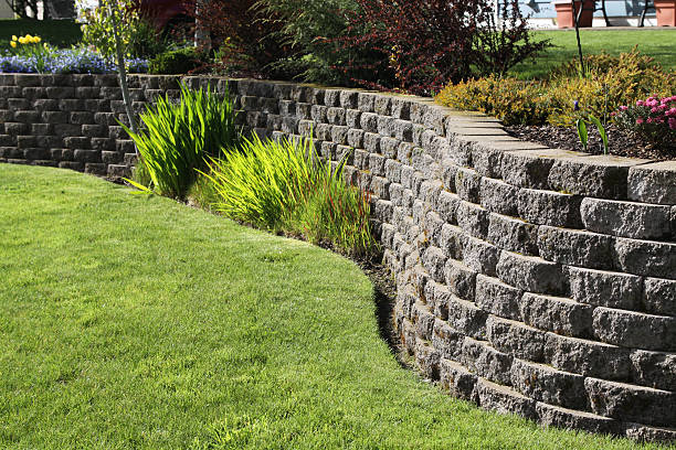 How Retaining Walls Can Create Additional Usable Space in Your Yard